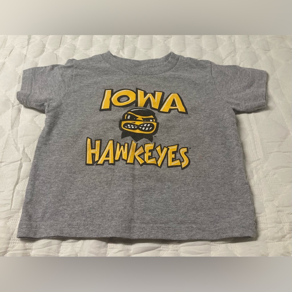 Iowa Hawkeyes Kids Gray T-Shirt